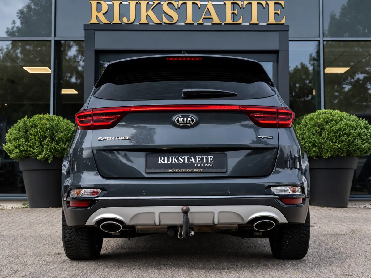 1.6 T-GDI GT-Line|PANO|JBL-AUDIO|TREKHAAK|19''