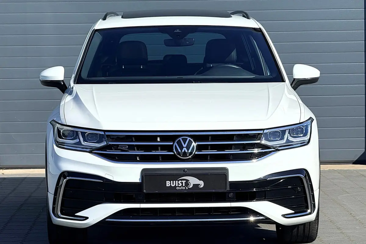 1.4 TSI eHybrid R-Line 245pk PANO LEER IQ LIGHT TREKHAAK 20" 360 CAMERA