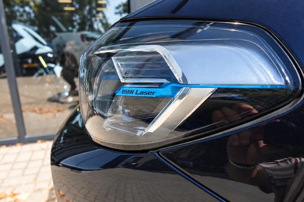 XDrive30i High Executive M PANO KEYLESS H&K