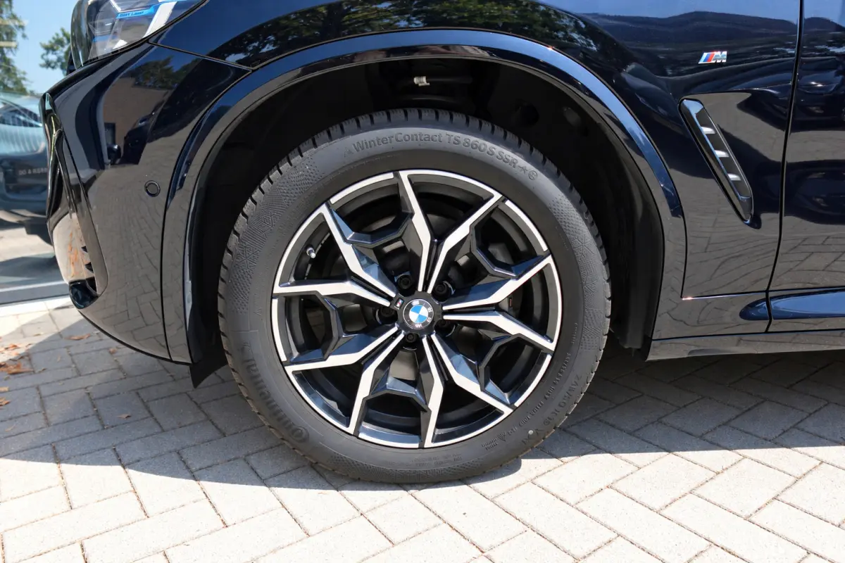 XDrive30i High Executive M PANO KEYLESS H&K