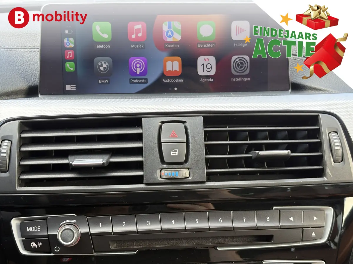 318i High Executive M-Sport Trekhaak Apple CarPlay | Achteruitrijcamera | HIFI | Leer | DAB Audio