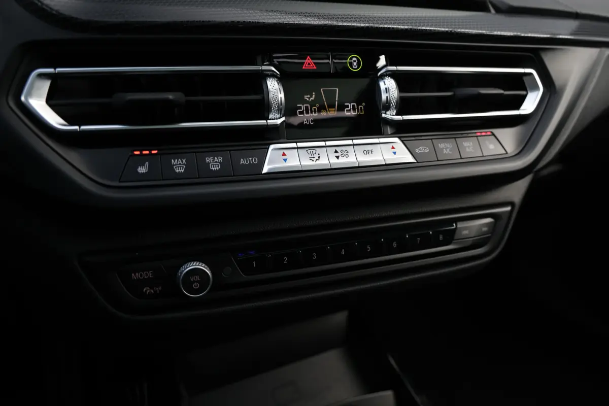 118i M-Sport Aut. Pano|Leder|Trekh|Cam