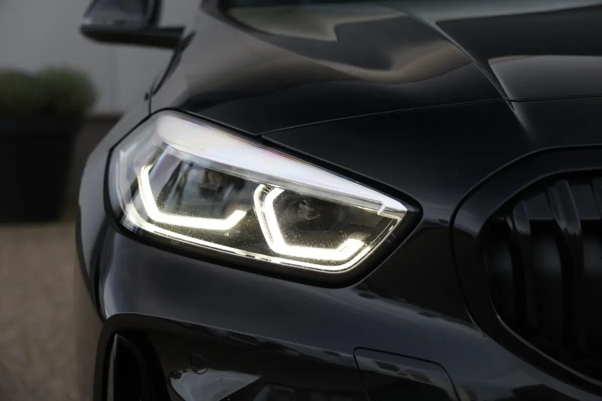 118i M-Sport Aut. Pano|Leder|Trekh|Cam