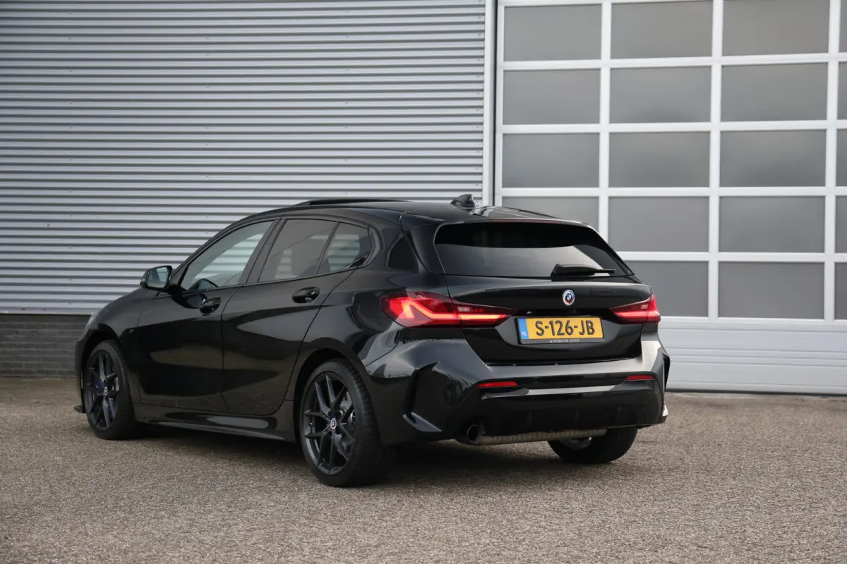 118i M-Sport Aut. Pano|Leder|Trekh|Cam