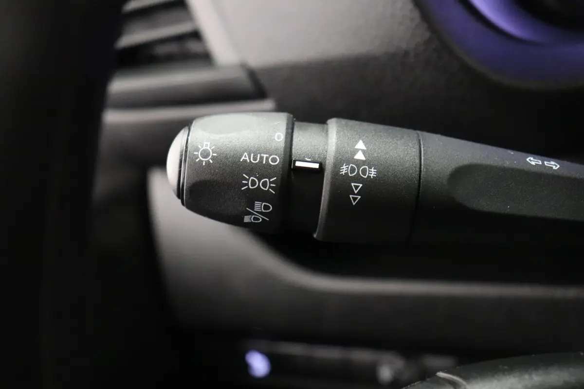 1.5 CDTI L2 EURO 6 - Airco - Cruise - PDC - €14.900,- Excl.