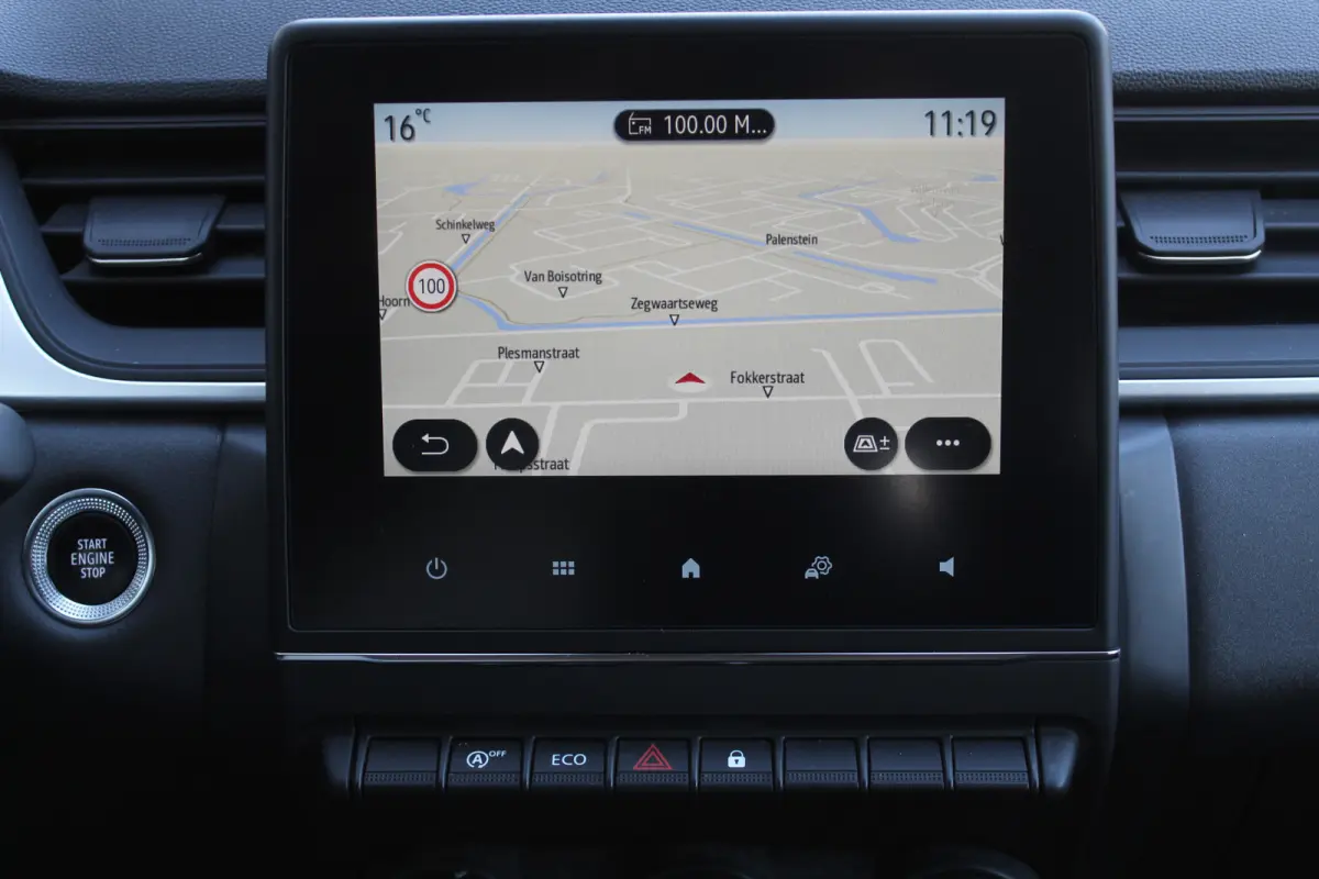1.0 TCe 90 Techno l Cruise Control l PDC l Achteruitrijcamera l Keyless l LED l Apple Carplay/ Android Auto l All Season Banden