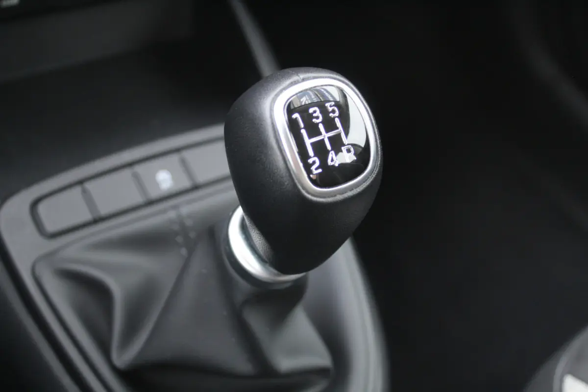 1.0 Comfort l Cruise Control l Airco l Elek. Ramen Voor