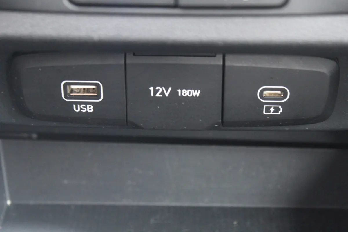 1.0 Comfort l Cruise Control l Airco l Elek. Ramen Voor