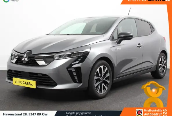 1.6 HEV Automaat Intense DEMO ! Navigatie d.m.v. Apple Carplay/Android Auto Camera Climate Control Cruise Control Lichtmetalen velgen Extra Getint Glas Digitale Cockpit