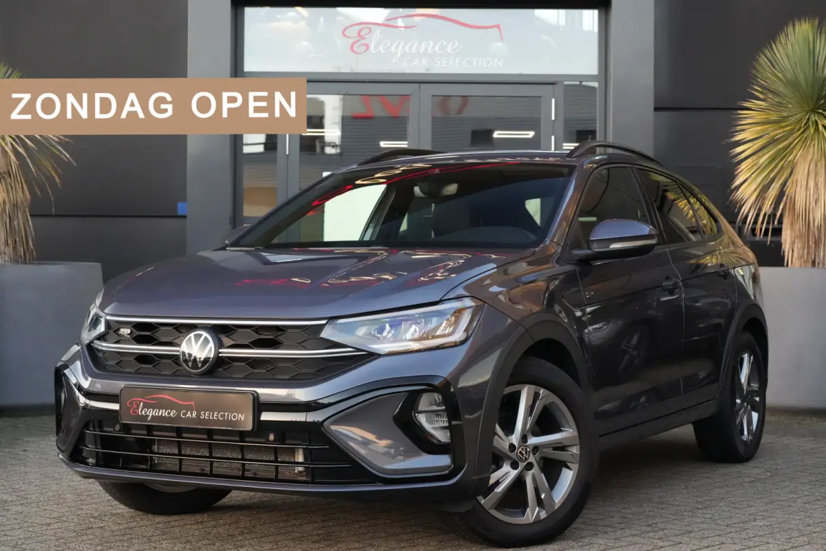 1.0 TSI R-Line | 110 PK | Navigatie | Adaptieve cruise control | Stoelverwarming | Volkswagen Taigo R-Line met 110 PK, voorzien van een 1.0-liter 3-cilinder TSI-benzinemotor, navigatiesystee
