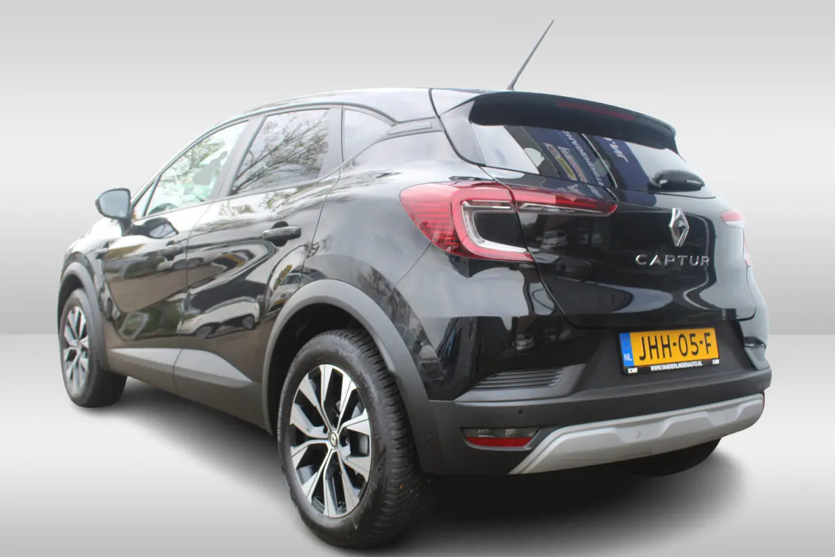 1.0 TCe 90 Evolution l Cruise Control l Lane Assist l PDC l Achteruitrijcamera l Airco l Navi l Keyless l LED l Apple Carplay/ Android Auto l All Season Banden