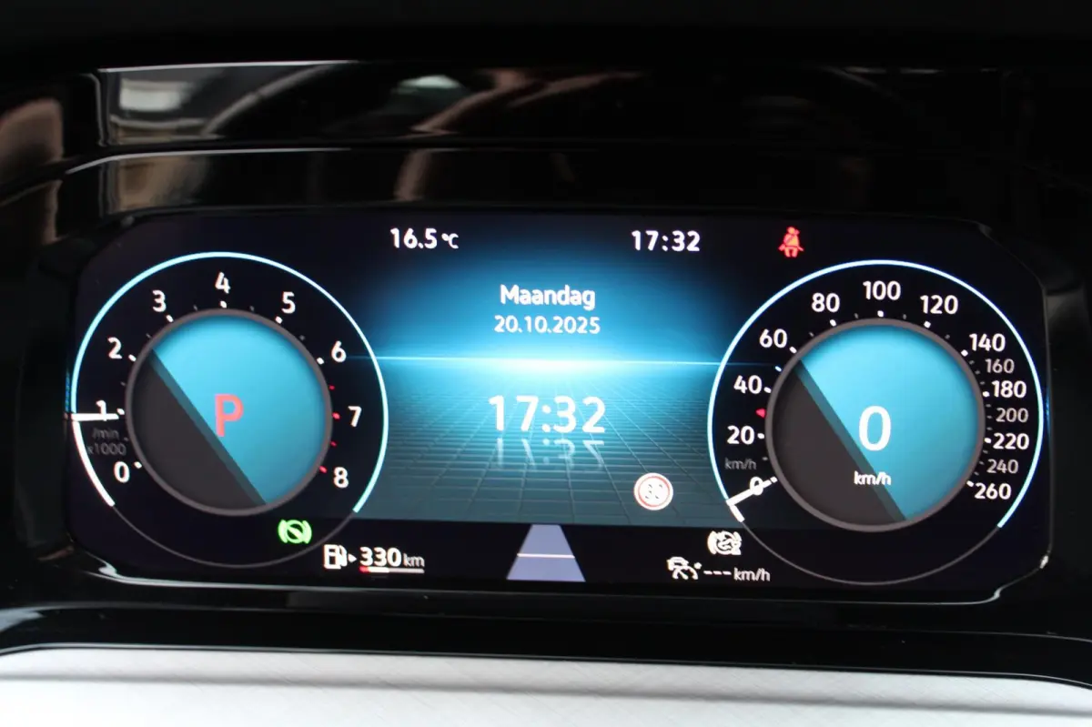 1.0 eTSI Life Business 110PK | Carplay | Elektrische stoelen | Memory Seats | Navi | ECC | Alcantara