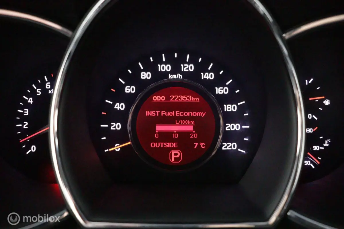 1.4 CVVT Dynamic Line 109Pk Automaat | Airco | Cruise | Camera | Parkeersensoren V+A | Navi | Bluetooth | LMV | Slechts 22dkm NAP | NL Auto | DEALER-STAAT