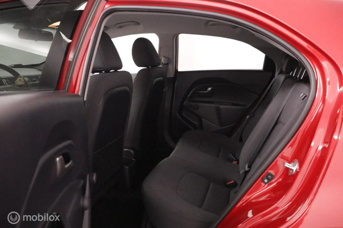 1.4 CVVT Dynamic Line 109Pk Automaat | Airco | Cruise | Camera | Parkeersensoren V+A | Navi | Bluetooth | LMV | Slechts 22dkm NAP | NL Auto | DEALER-STAAT