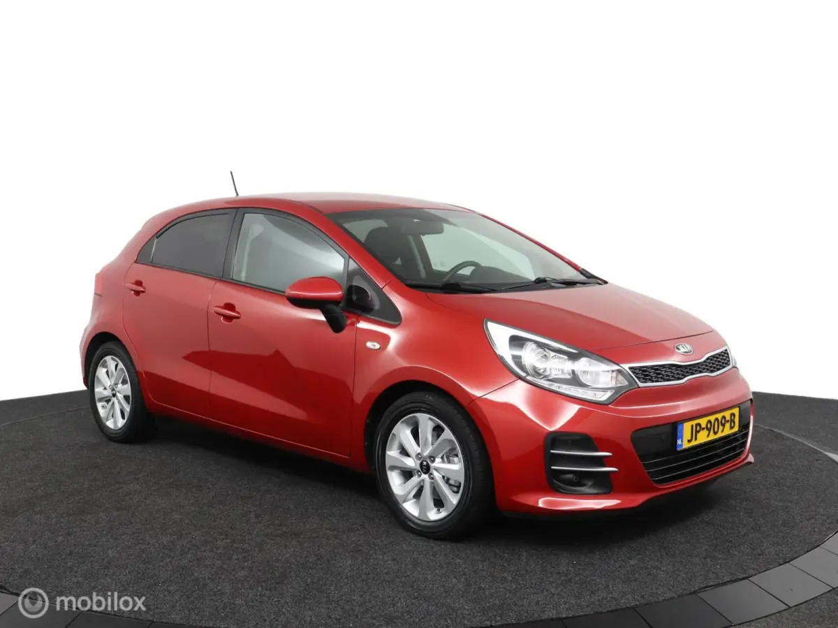 1.4 CVVT Dynamic Line 109Pk Automaat | Airco | Cruise | Camera | Parkeersensoren V+A | Navi | Bluetooth | LMV | Slechts 22dkm NAP | NL Auto | DEALER-STAAT