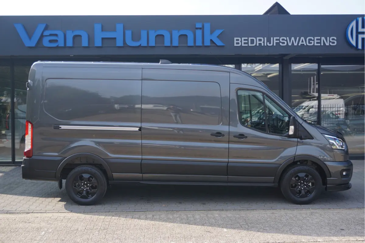 350L L3H2 JWR EDITION AUT-10 RWD 165PK BPM VRIJ 3.5T Trekhaak, Navi, Adap. Cruise, 360° Cam!! NR. A197