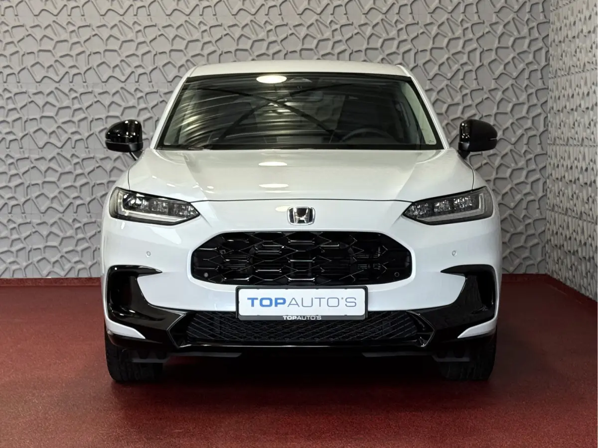 2.0 e:HEV 184 PK STOELVERW CAMERA CARPLAY SPORT ELEK.STOEL PDC Platinum White Pearl