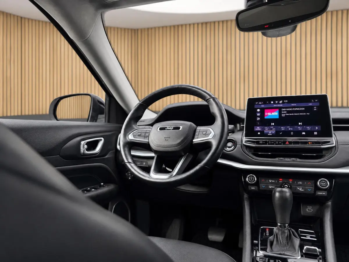 4xe 240 Plug-in Hybrid New Upland |Keyless |Camera |Stoel/Stuurverw. |ACC