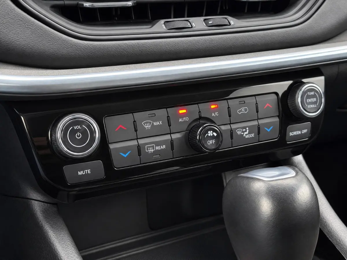 4xe 240 Plug-in Hybrid New Upland |Keyless |Camera |Stoel/Stuurverw. |ACC