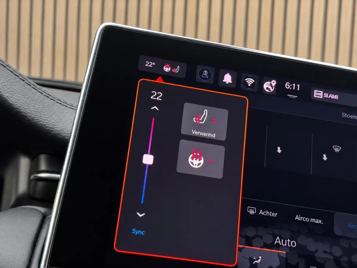 4xe 240 Plug-in Hybrid New Upland |Keyless |Camera |Stoel/Stuurverw. |ACC