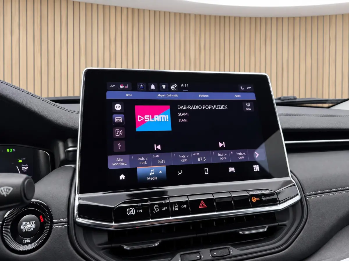 4xe 240 Plug-in Hybrid New Upland |Keyless |Camera |Stoel/Stuurverw. |ACC