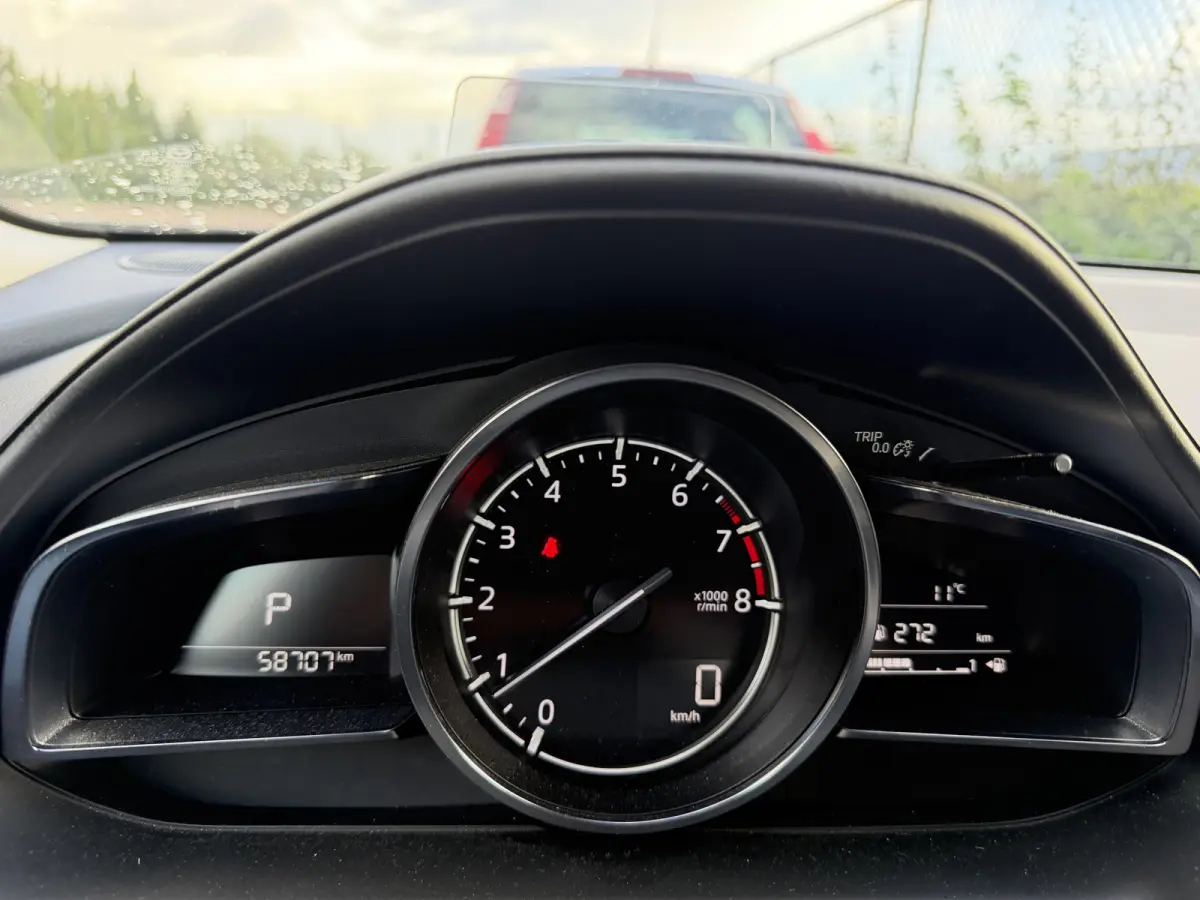 2.0 SkyActiv-G 120 GT-Luxury Automaat!! / 1e eig. in nieuwstaat met 59.000km!!
