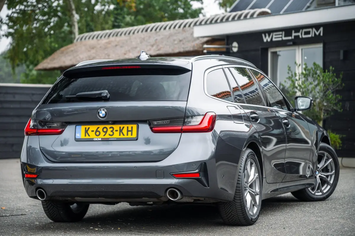 318i High Executive Edition I NAP I pano I 1e Eigenaar I Zeer netjes I BTW