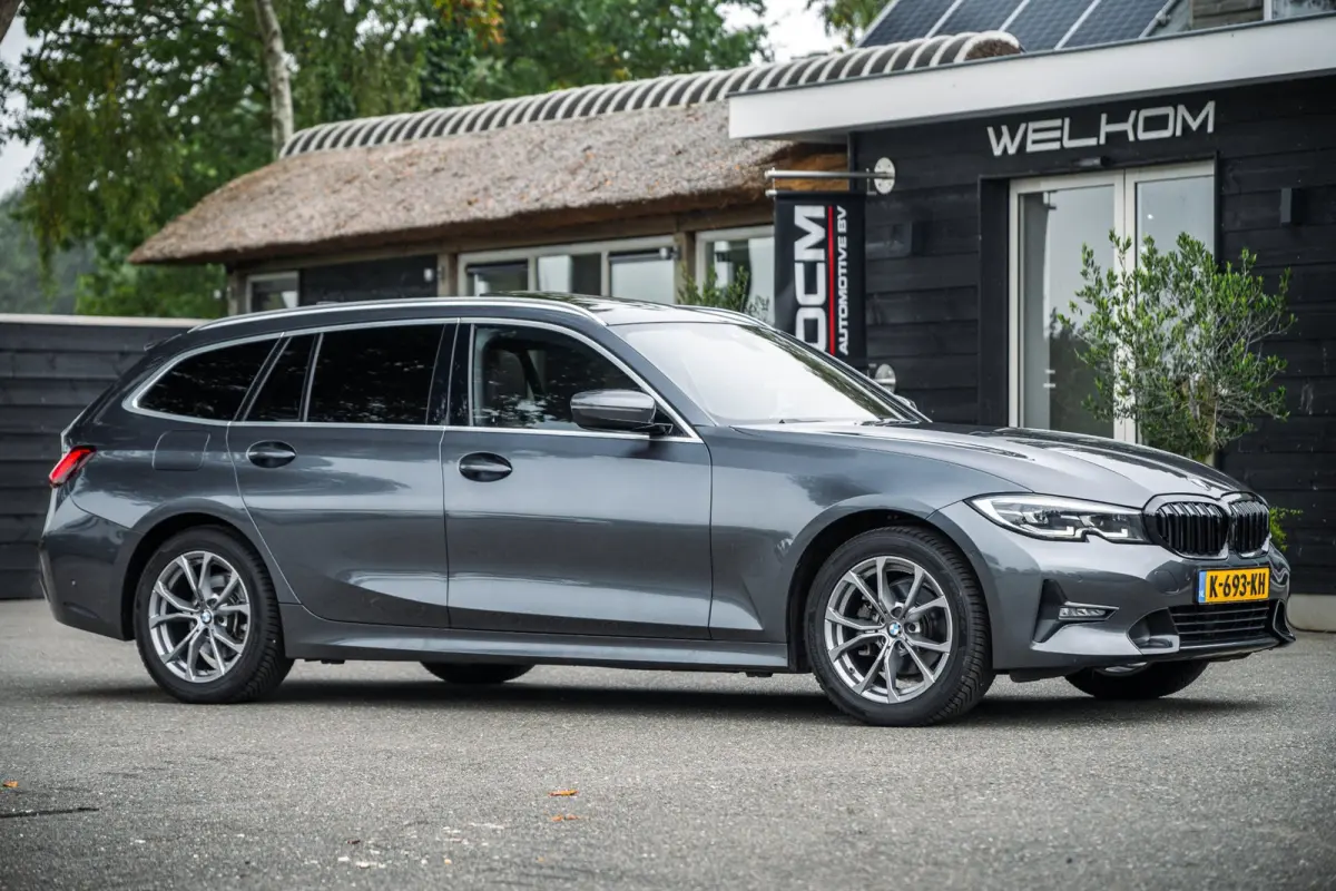 318i High Executive Edition I NAP I pano I 1e Eigenaar I Zeer netjes I BTW