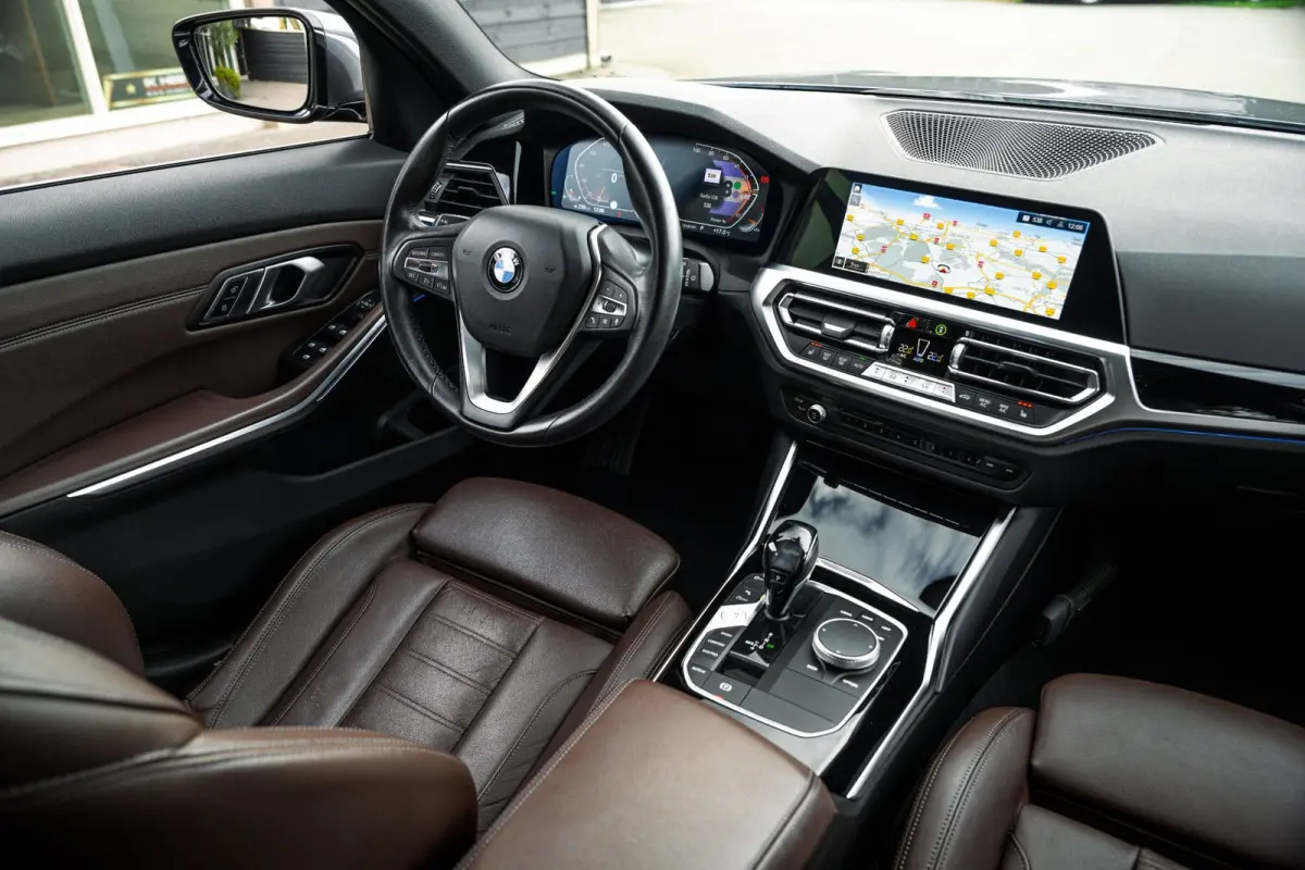 318i High Executive Edition I NAP I pano I 1e Eigenaar I Zeer netjes I BTW