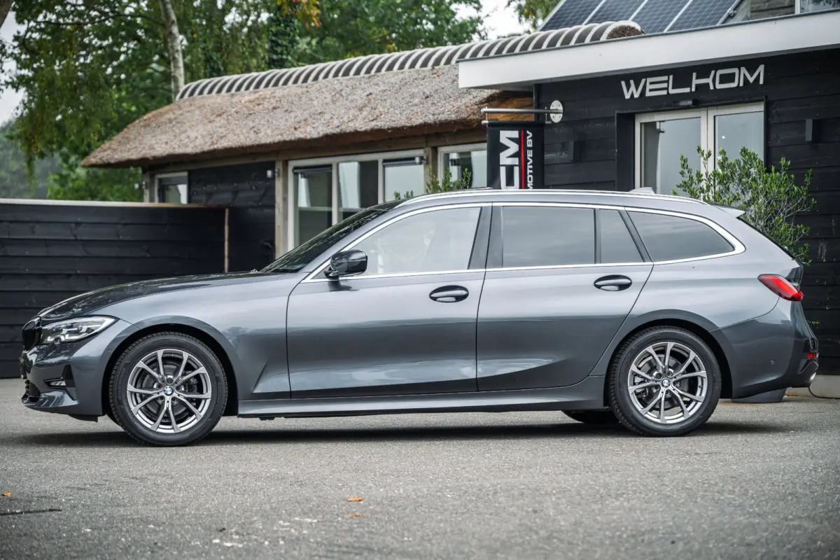 318i High Executive Edition I NAP I pano I 1e Eigenaar I Zeer netjes I BTW