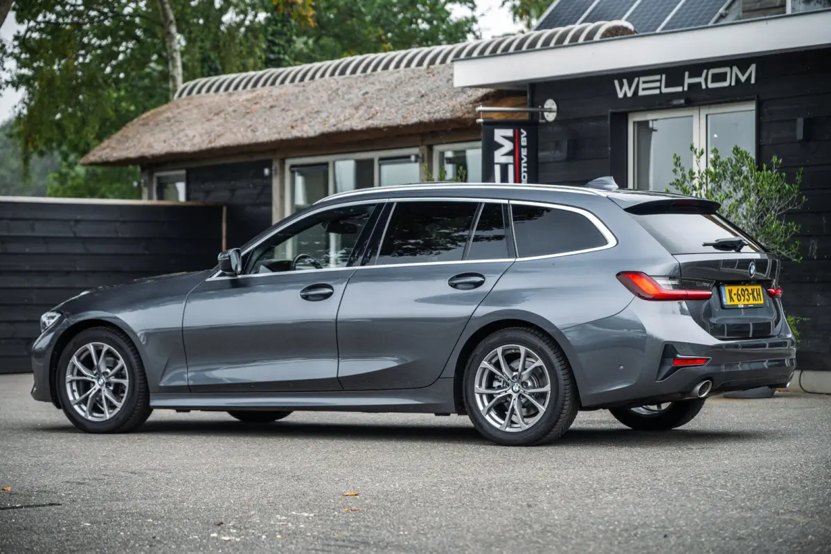 318i High Executive Edition I NAP I pano I 1e Eigenaar I Zeer netjes I BTW