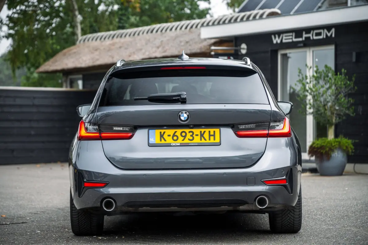318i High Executive Edition I NAP I pano I 1e Eigenaar I Zeer netjes I BTW