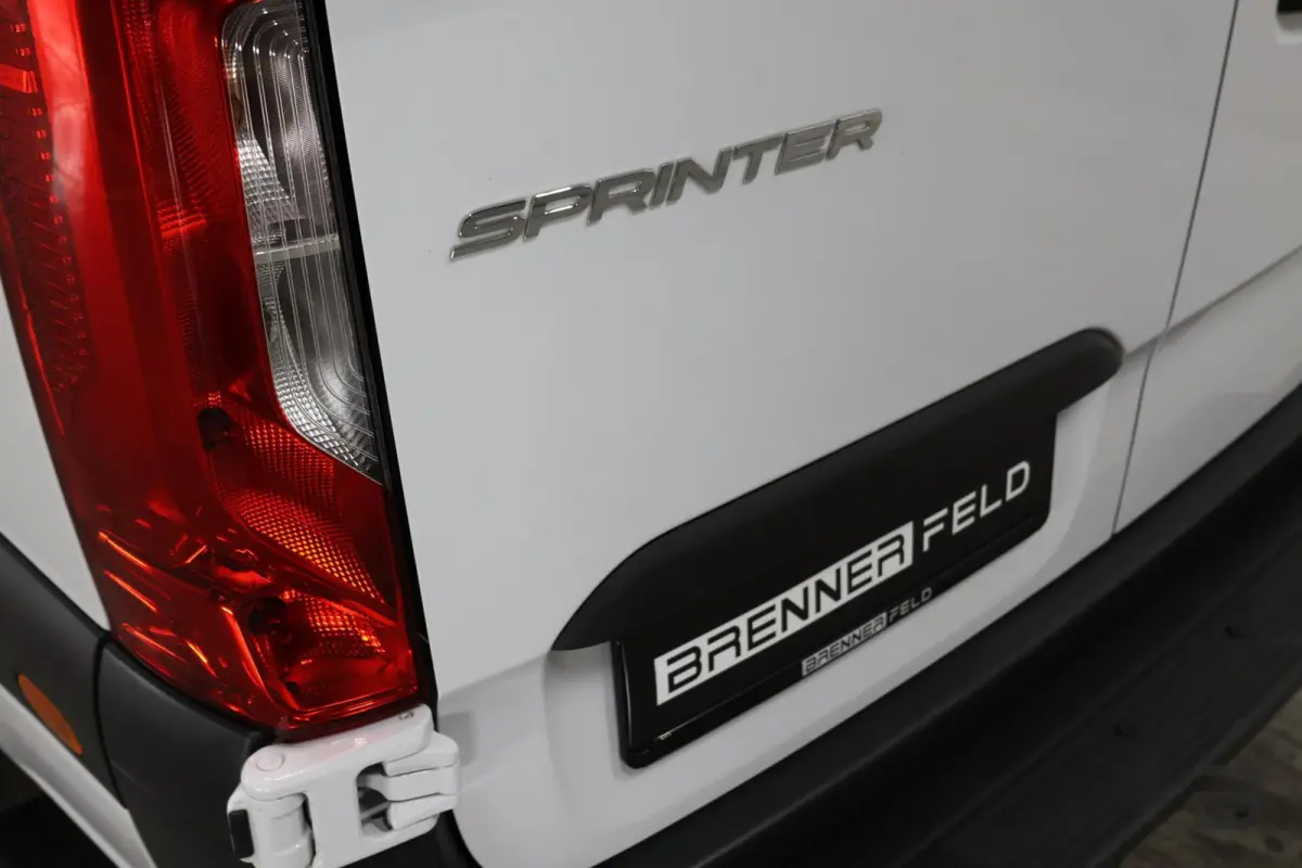 bestel 317 1.9 CDI L2H2 RWD