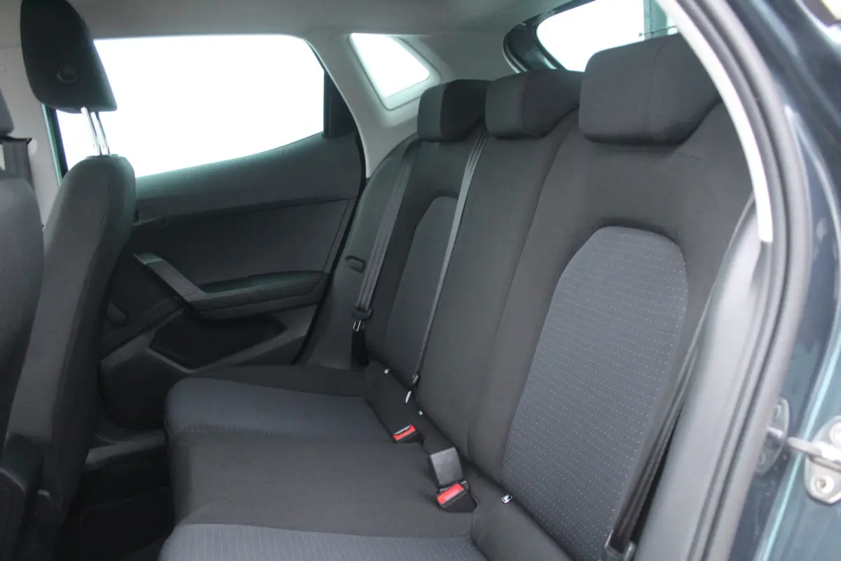 1.0 EcoTSI l Stoelverwarming l Cruise Control l Lane Assist l  PDC l Airco I Clima I Apple CarPlay/ Android Auto