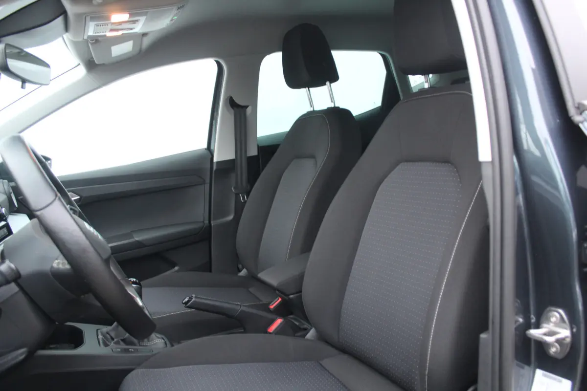 1.0 EcoTSI l Stoelverwarming l Cruise Control l Lane Assist l  PDC l Airco I Clima I Apple CarPlay/ Android Auto