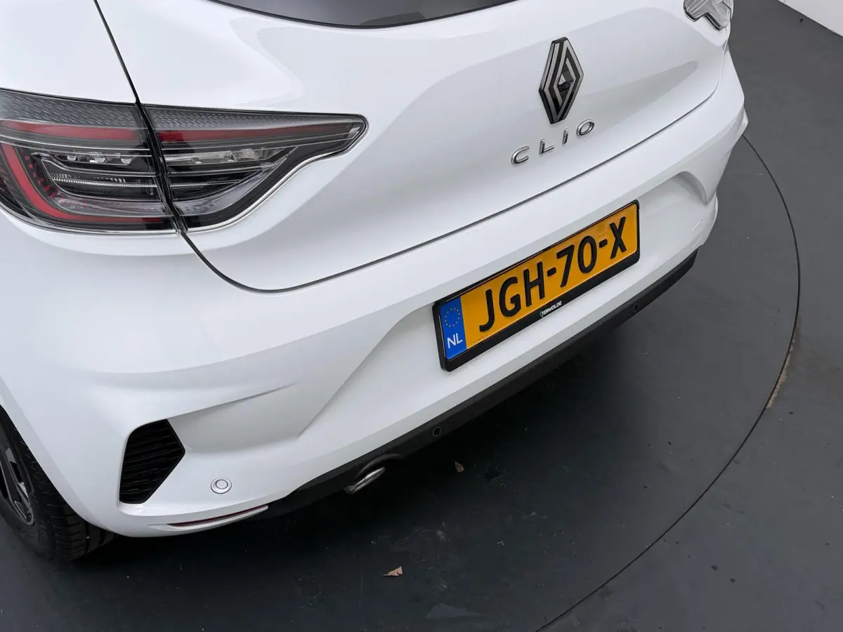 techno TCe 90 | Stoel- & Stuurverw. | Navigatie | Parkeercamera |