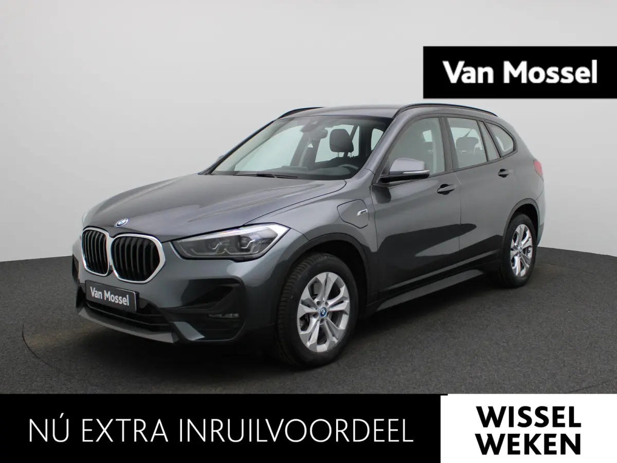 xDrive25e Executive | Automaat | Camera | Navigatie | Climate Control |