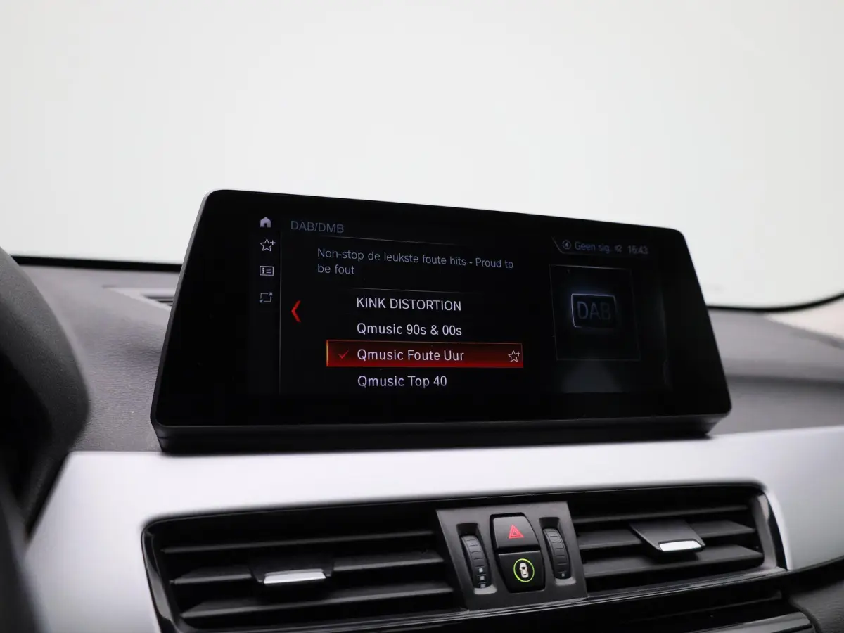 xDrive25e Executive | Automaat | Camera | Navigatie | Climate Control |