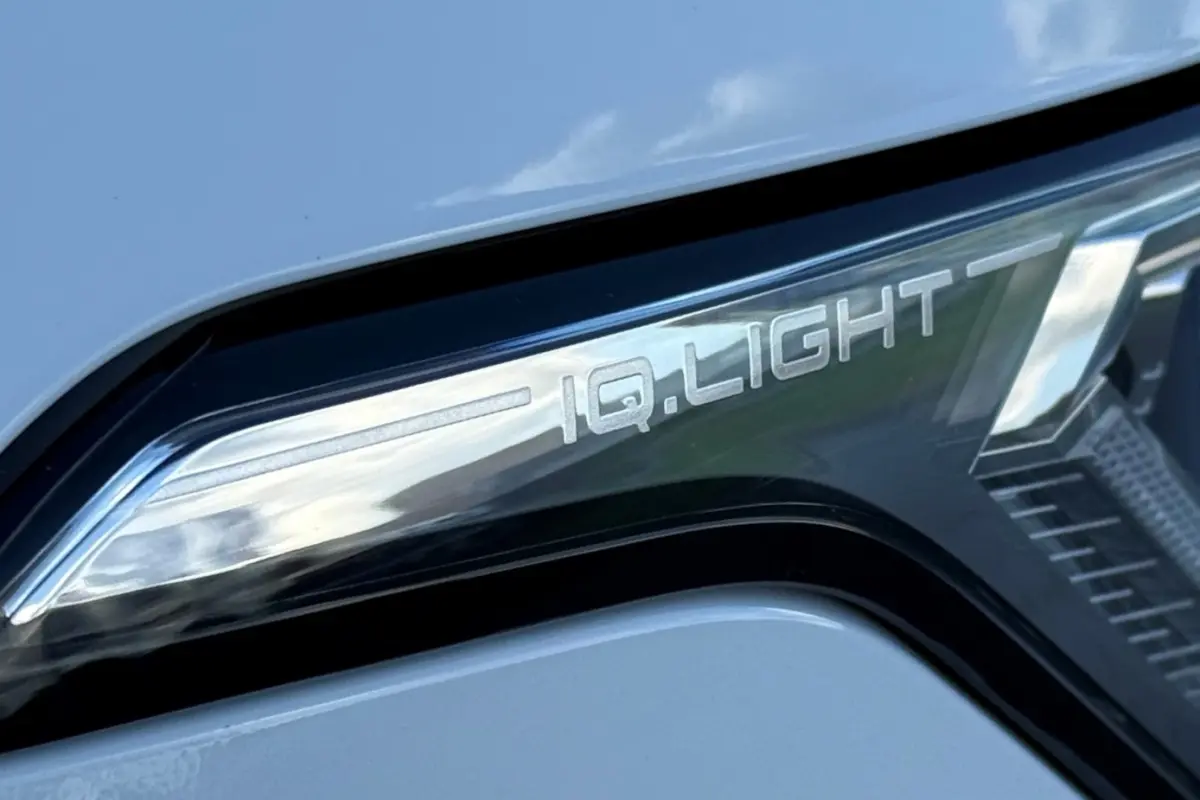 1.4 TSI eHybrid R-Line 245pk PANO TREKHAAK 20" IQ LIGHT KEYLESS