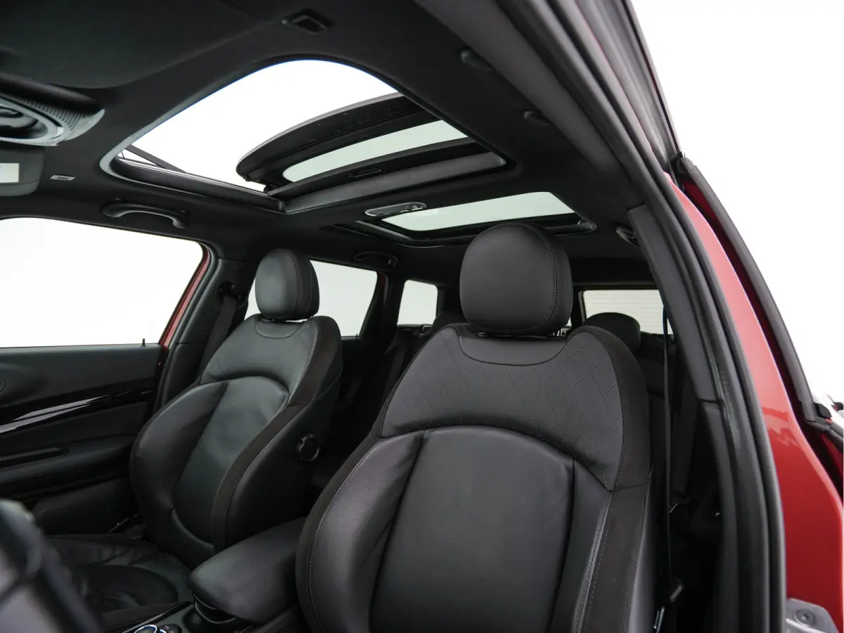 Mini 2.0 Cooper S ALL4 JCW-Styling Premier Plus (INCL-BTW) Aut * PANO | LEATHER | FULL-LED | HEATED-SPORTSEATS | DIGI-COCKPIT | AMBIENTLIGHT | PRIVACY-GLASS | HEAD-UP | PDC | CAMERA | DAB  |