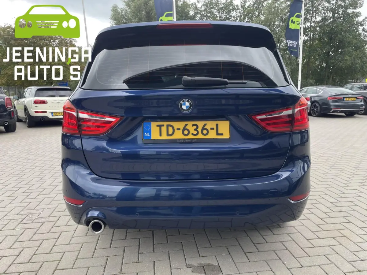218i 7p. Corporate Lease Executive|Navi|PDC|17"|NAP