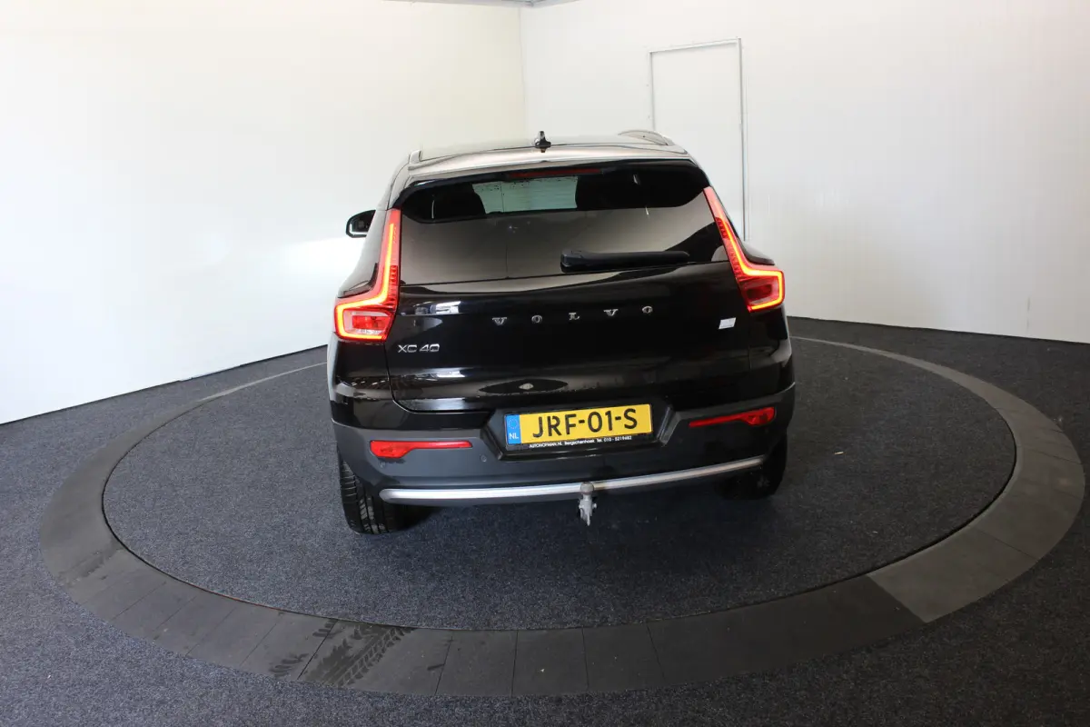 1.5 T4 PHEV Core Bright NW Mod Camera el Trekh+aKlep Dhoek Detec Stoel Verwarming