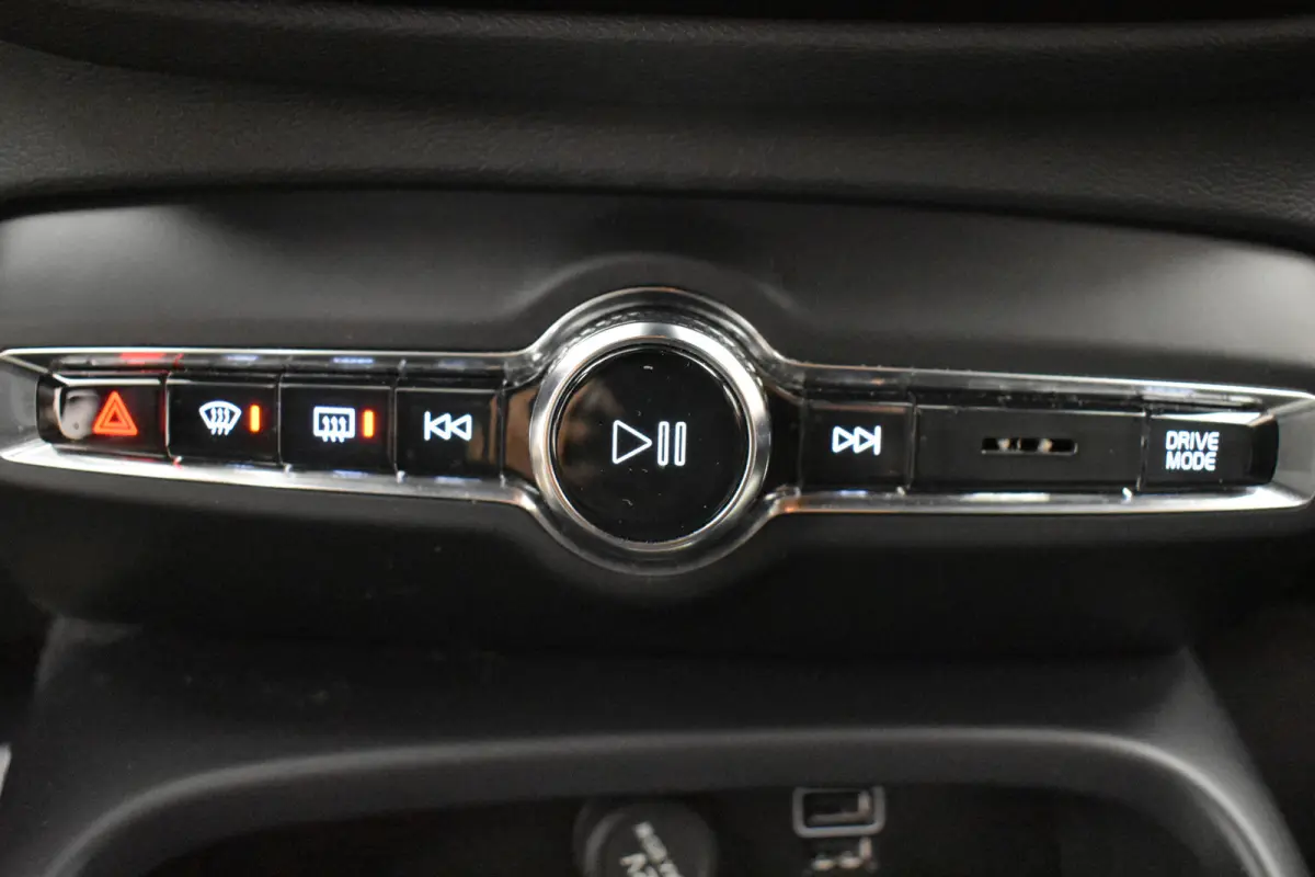 1.5 T4 PHEV Core Bright NW Mod Camera el Trekh+aKlep Dhoek Detec Stoel Verwarming