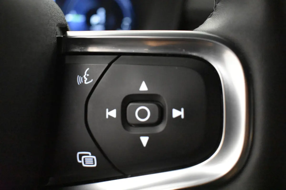 1.5 T4 PHEV Core Bright NW Mod Camera el Trekh+aKlep Dhoek Detec Stoel Verwarming