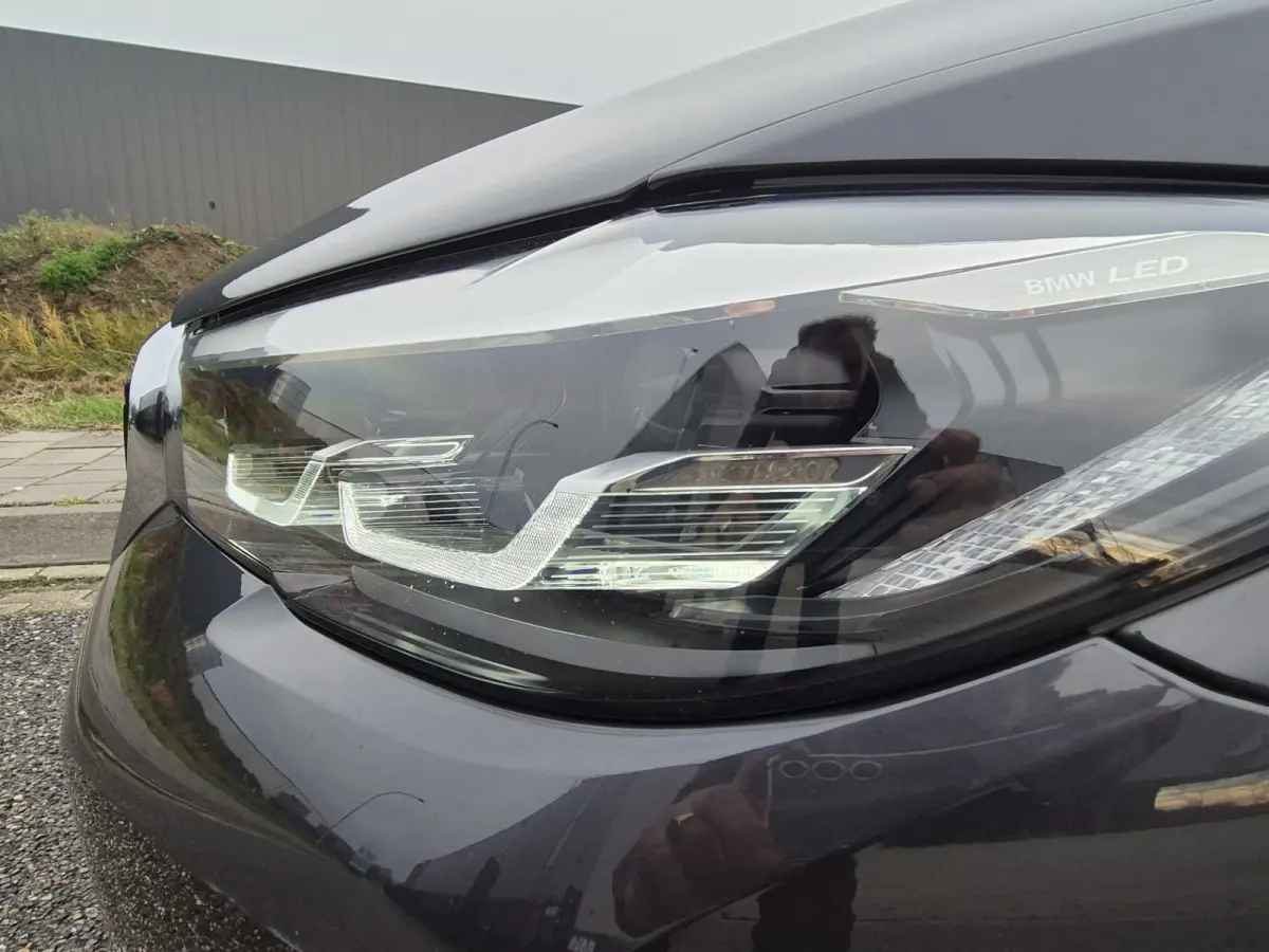 530e Business E plus Hybrid. IN ABSOLUTE NIEUWSTAAT.