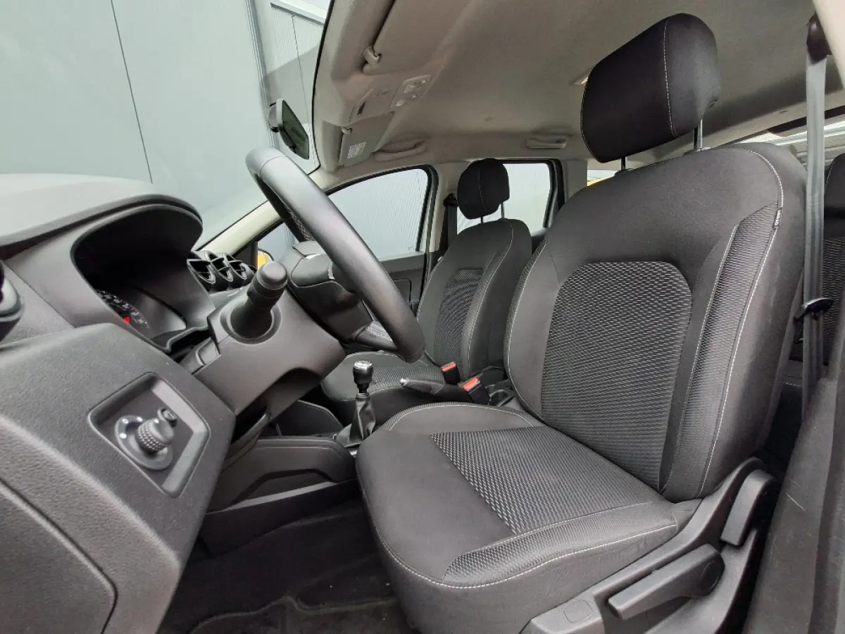 1.3 TCe 130pk Comfort * Navigatie * Cruise Control * Airco *