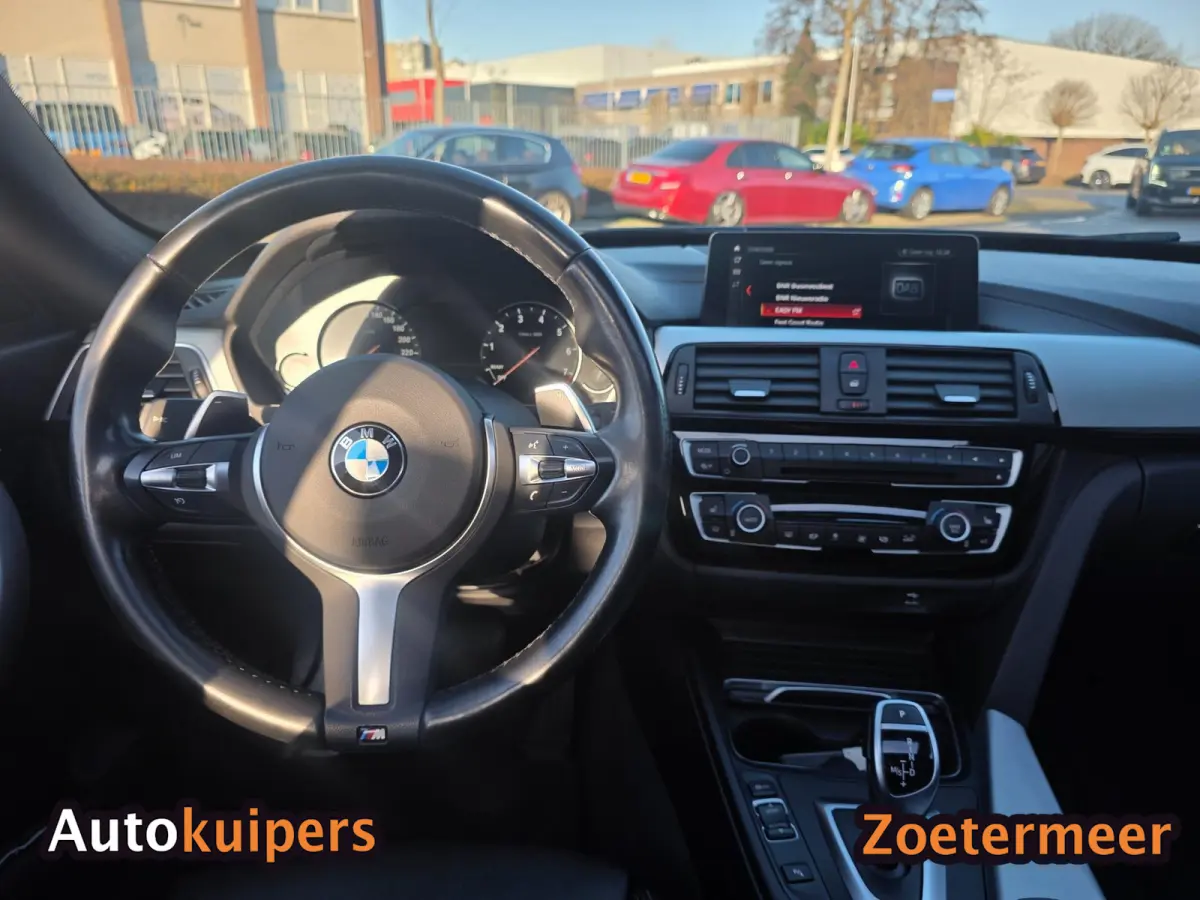 GT - 320i M-Sport High Executive Edition | Leder| Panoramadak | Camera
