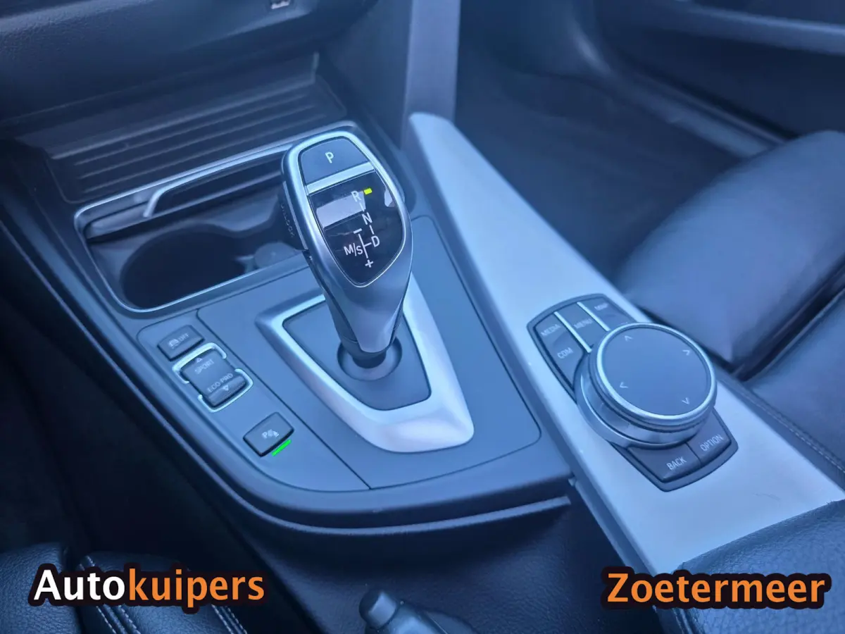 GT - 320i M-Sport High Executive Edition | Leder| Panoramadak | Camera