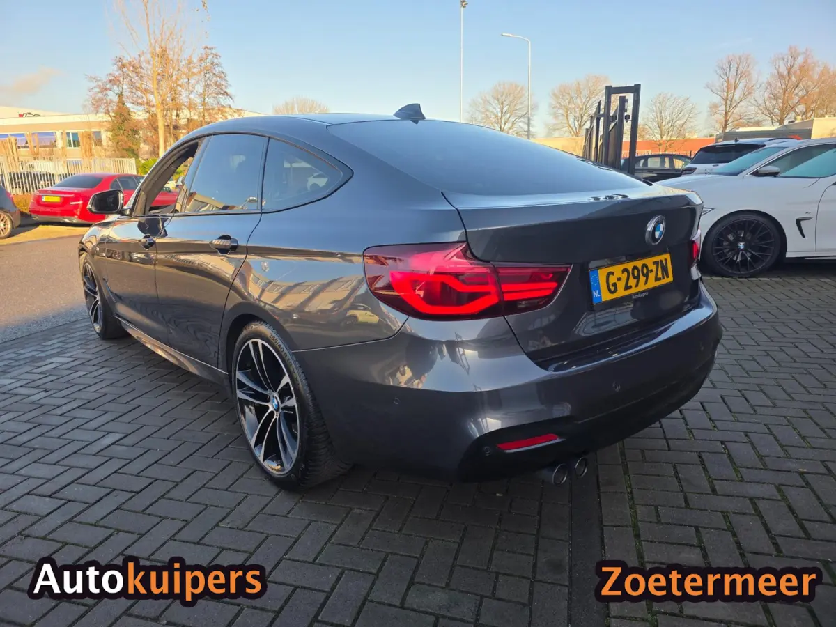 GT - 320i M-Sport High Executive Edition | Leder| Panoramadak | Camera