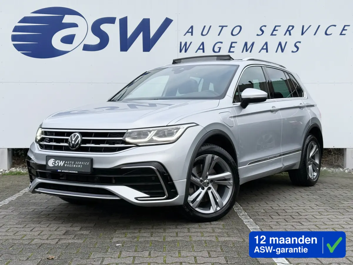 1.4 TSI eHybrid R-Line Bns | Pano | ACC | Matrix LED | Winter Pack | Camera